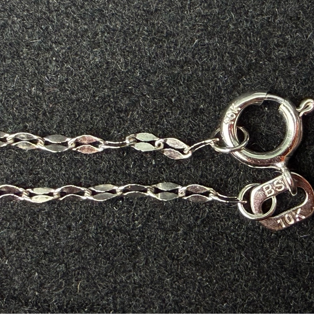 10k gold Faceted Station Necklace - Sleek Layered Shine - Picture 3 of 4